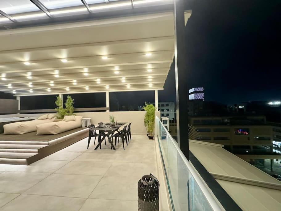 Bluemotion - Cityview Piraeus Exterior photo