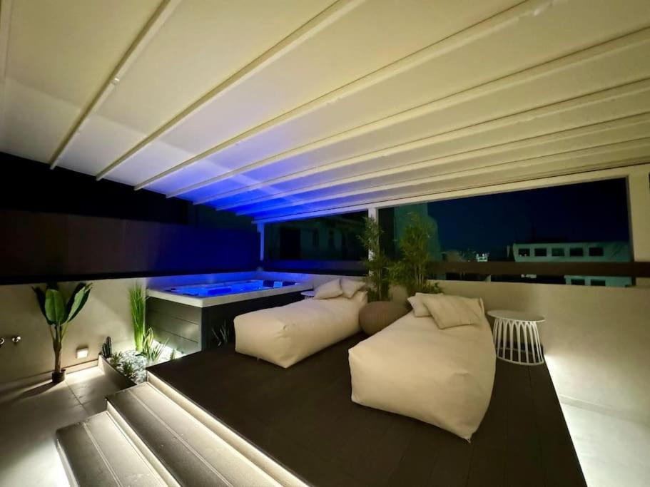 Bluemotion - Cityview Piraeus Exterior photo